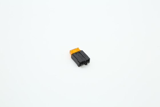 2 4 Pin Negro 60V Pintura de placa de PCB Soportador de fusibles ATO ATU ATC estándar para automóviles