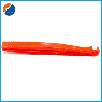 Tirador plástico del fusible del fusible de la herramienta ligera durable del retiro para el fusible de la cuchilla