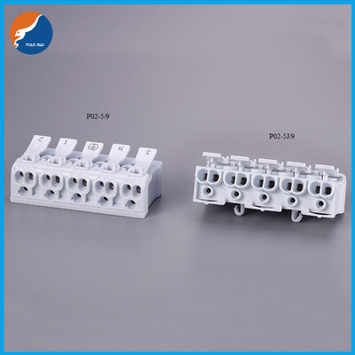 2 3 4 5 empujar de Screwless de la vivienda del PA de los puertos 450V 24A 0.5-2.5mm2 hacia adentro el conector del alambre para la luz del LED